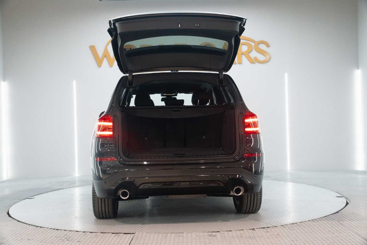 BMW X3 xDrive20d - Foto 8