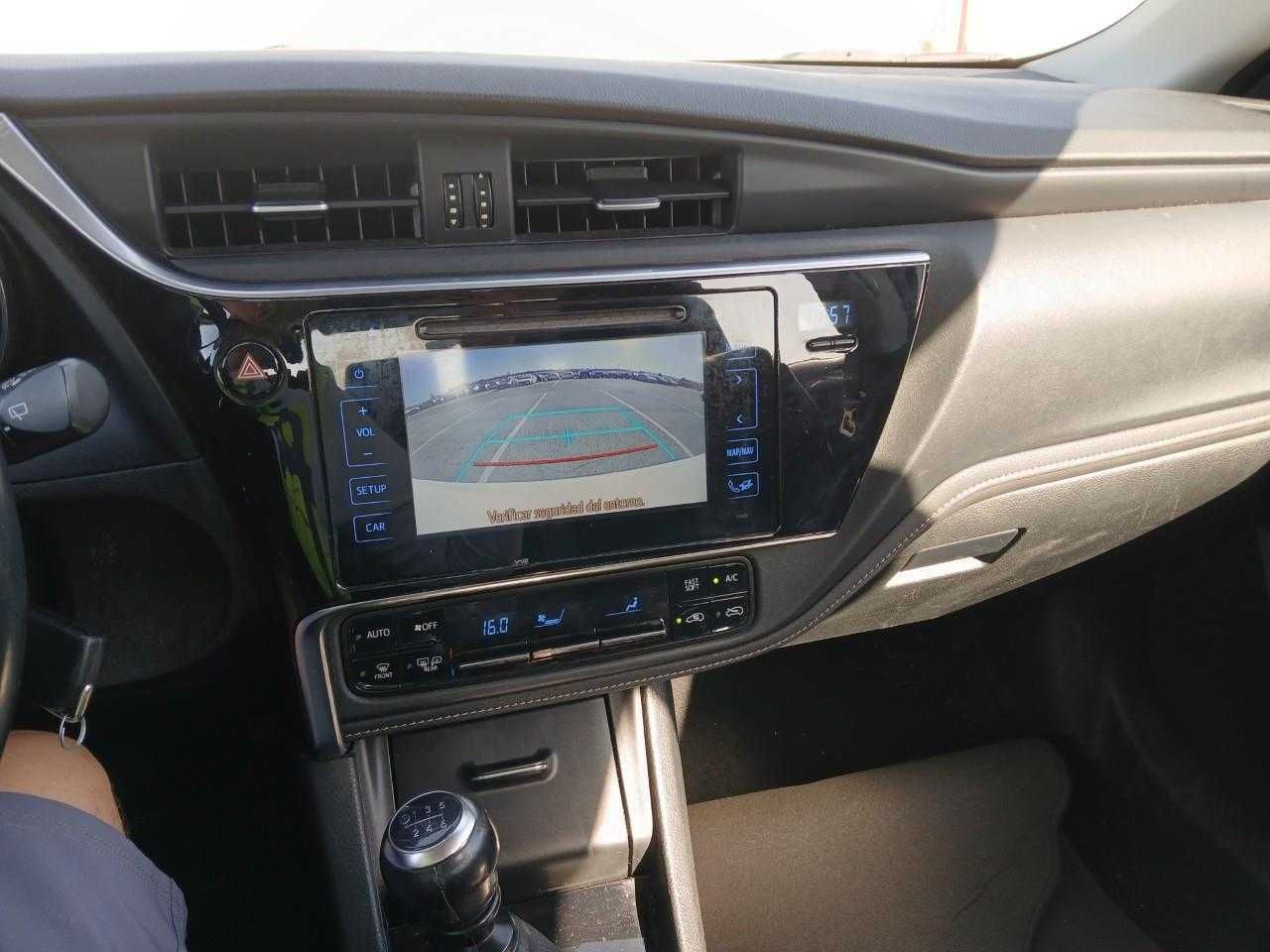 Toyota Auris 1.4 90D Active  - Foto 5