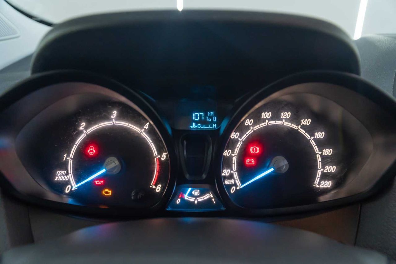 Ford Transit Courier  1.5 tdci trend  - Foto 14