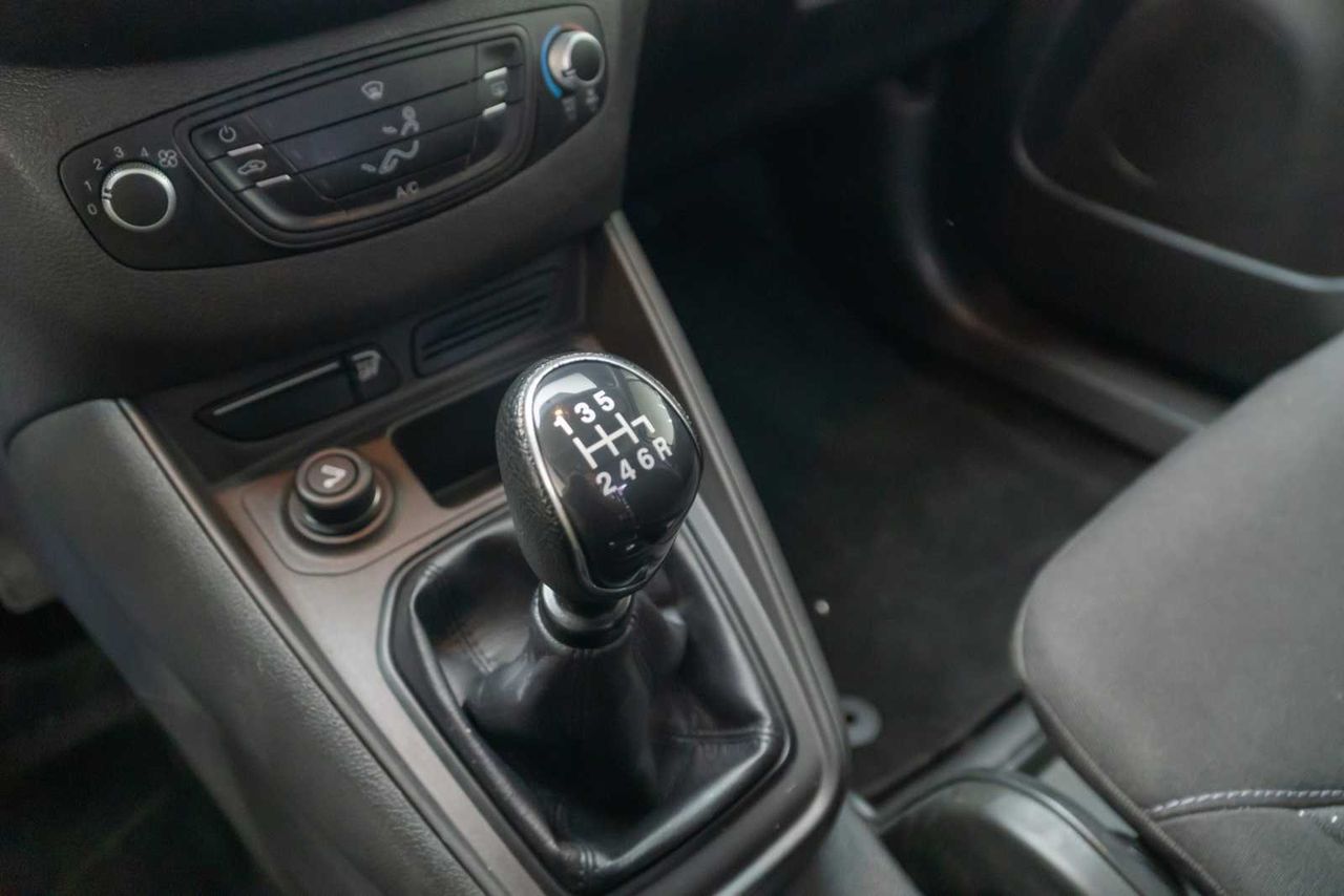 Ford Transit Courier  1.5 tdci trend  - Foto 16