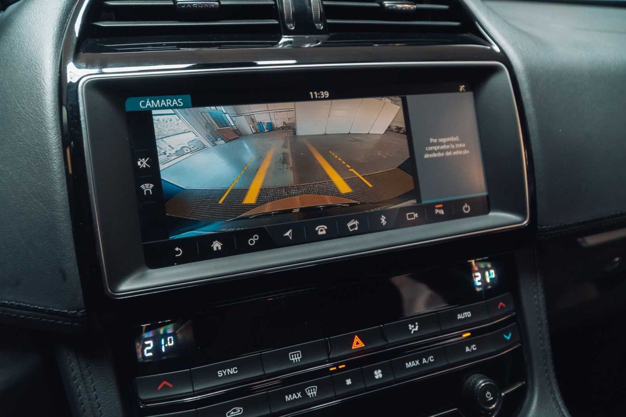 Jaguar F-Pace 2.0L i4D AWD Automático Prestige  - Foto 21