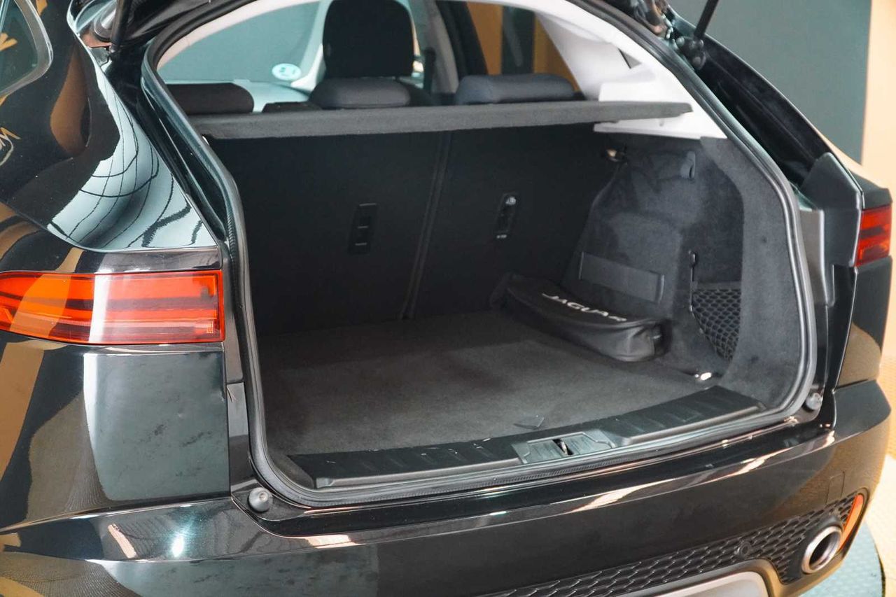 Jaguar E-Pace 2.0D 110kW  - Foto 14