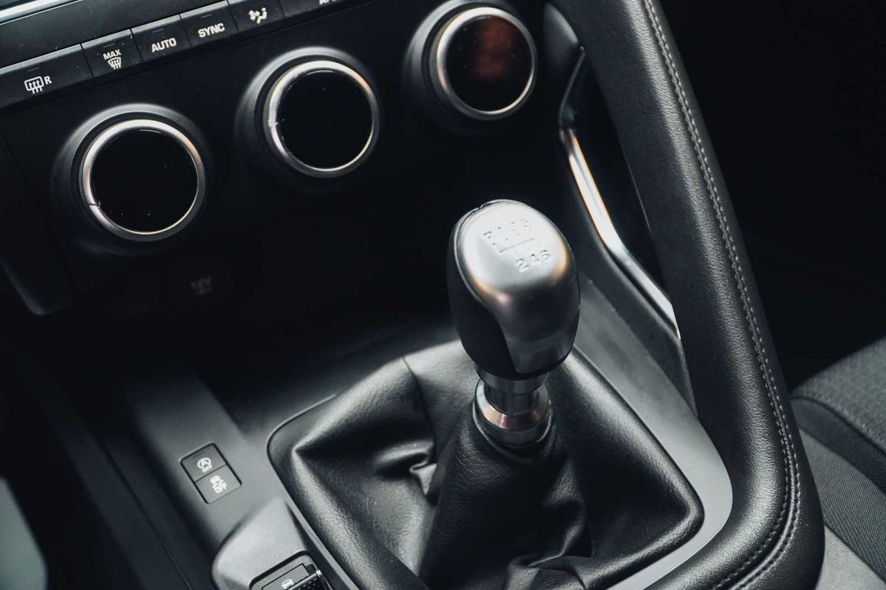 Jaguar E-Pace 2.0D 110kW  - Foto 26