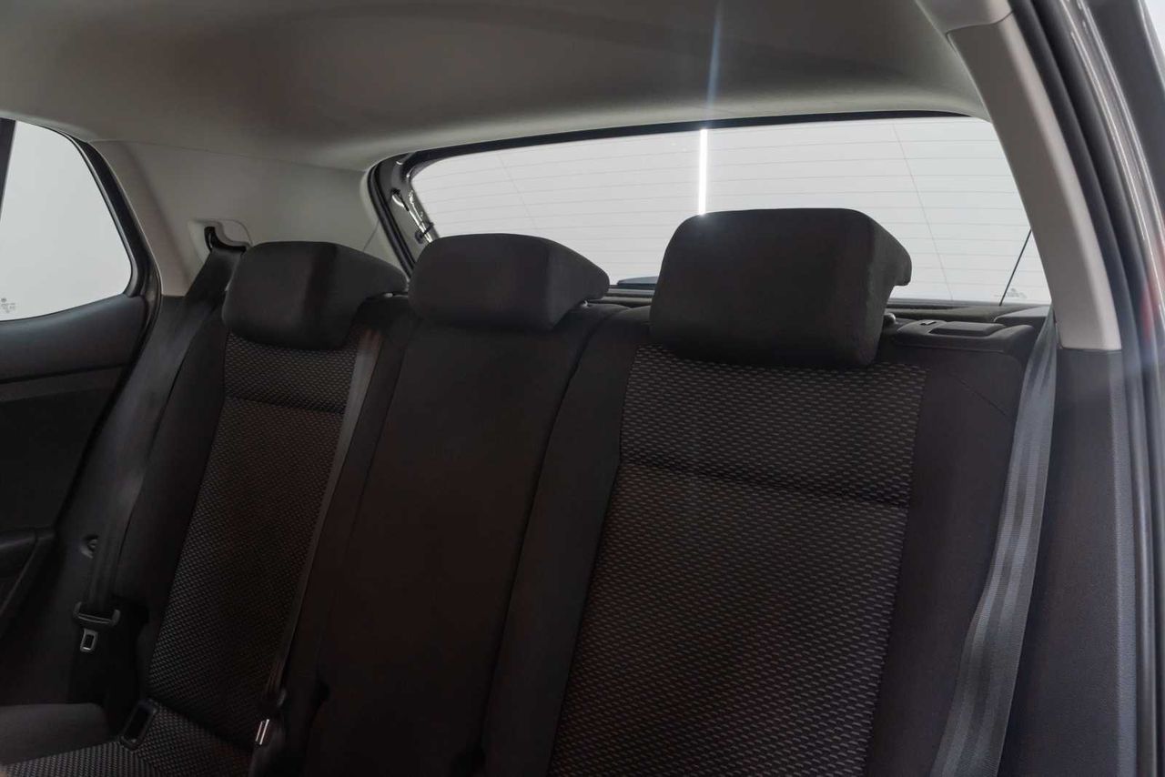 Volkswagen T-Cross Edition 1.0 TSI 70kW (95CV)  - Foto 18