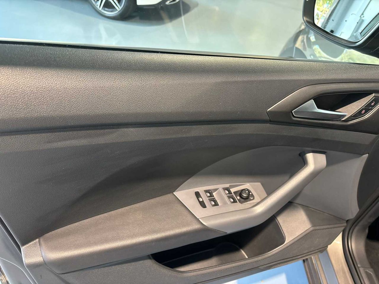 Volkswagen T-Cross Edition 1.0 TSI 70kW (95CV)  - Foto 7