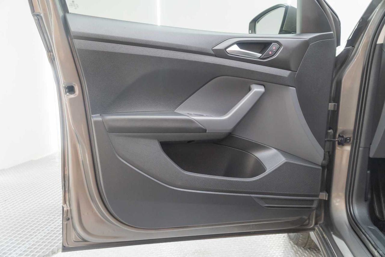 Volkswagen T-Cross Edition 1.0 TSI 70kW (95CV)  - Foto 16