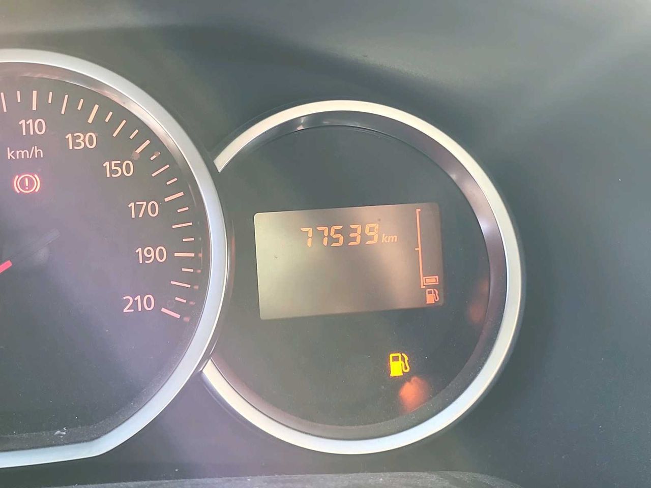 Dacia Sandero Comfort TCe 1.0 74kW (100CV)  - Foto 4