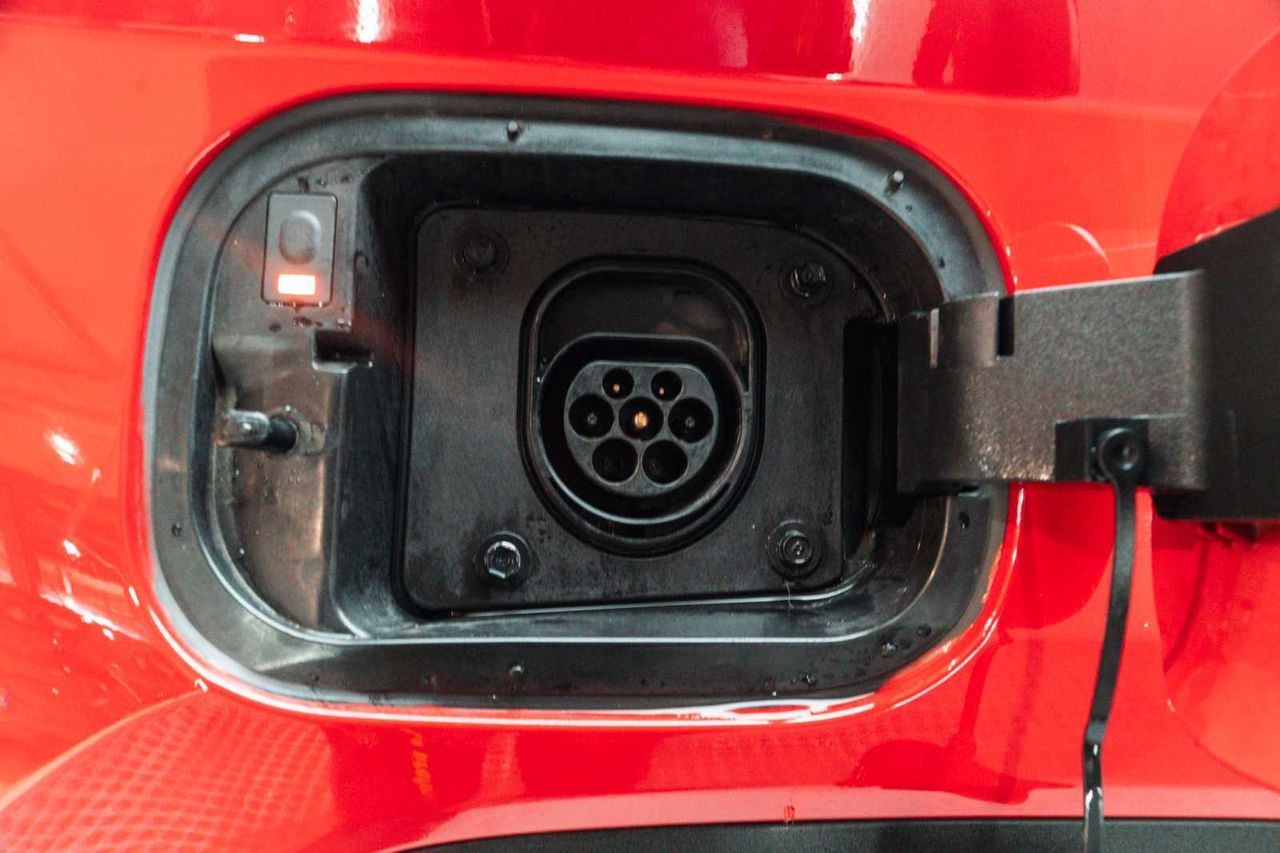 Hyundai Tucson 1.6 TGDI PHEV 195kW Maxx Auto 4X4 - Foto 23