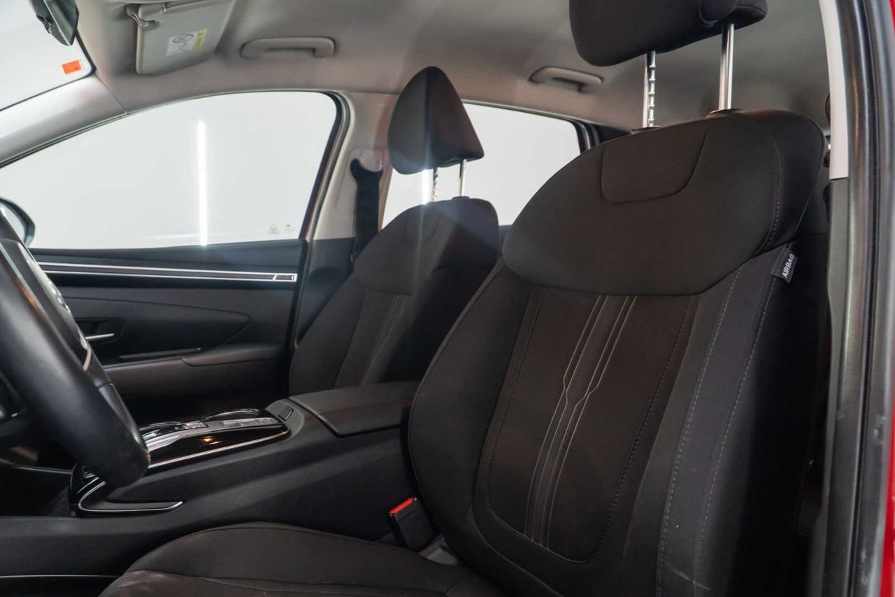 Hyundai Tucson 1.6 TGDI PHEV 195kW Maxx Auto 4X4 - Foto 13
