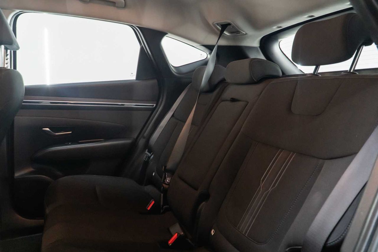 Hyundai Tucson 1.6 TGDI PHEV 195kW Maxx Auto 4X4 - Foto 15
