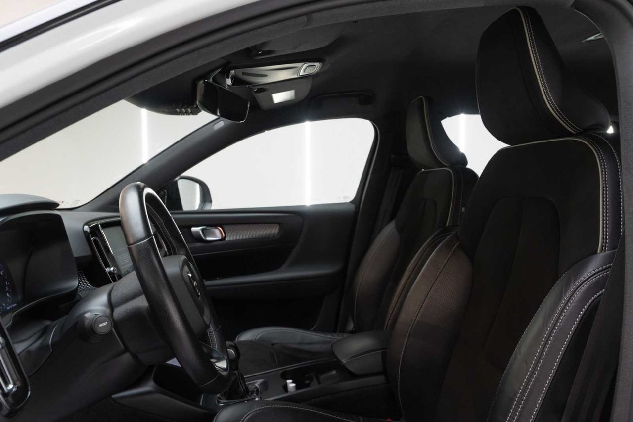Volvo XC40 1.5 T2 R-Design - Foto 14