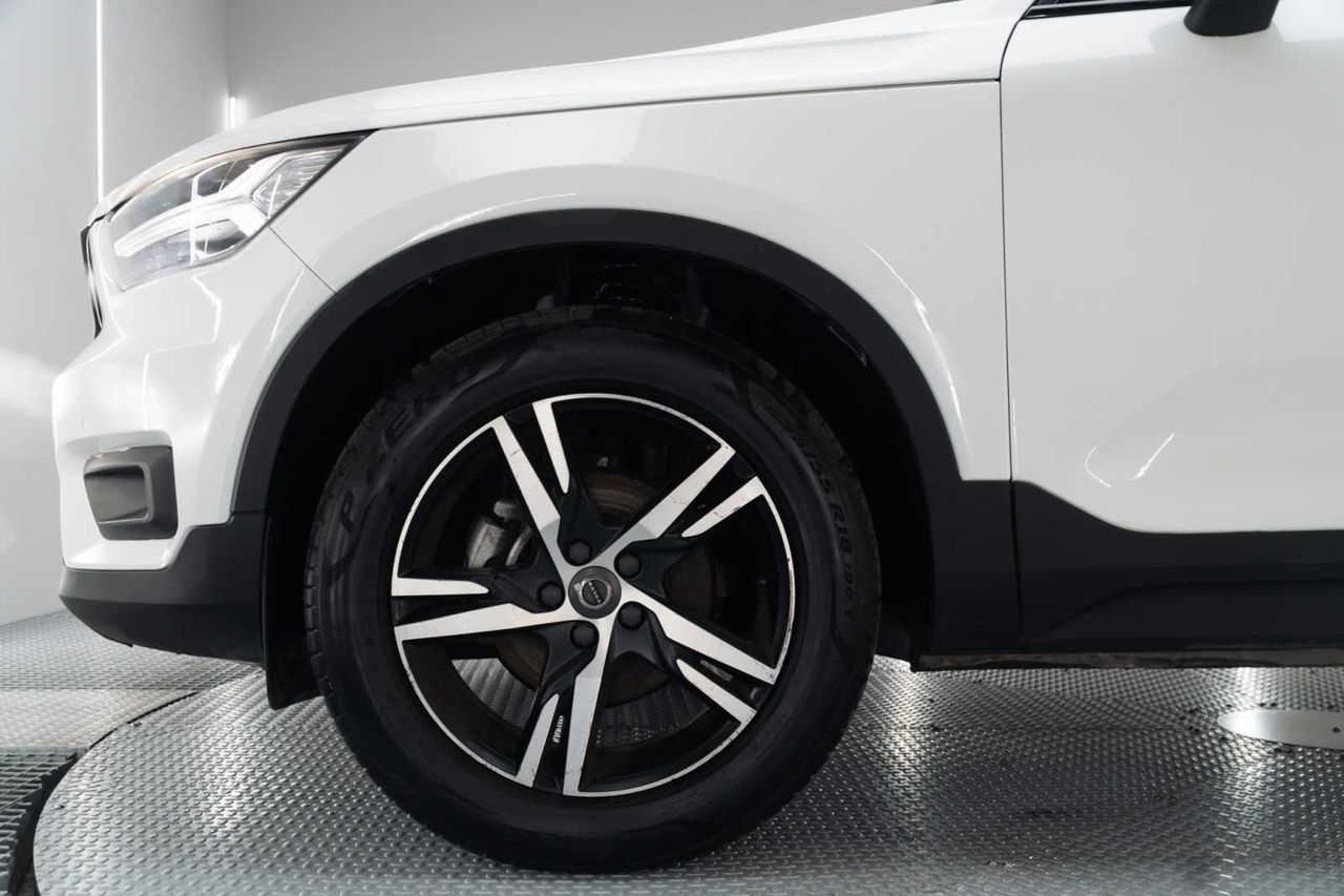 Volvo XC40 1.5 T2 R-Design - Foto 25