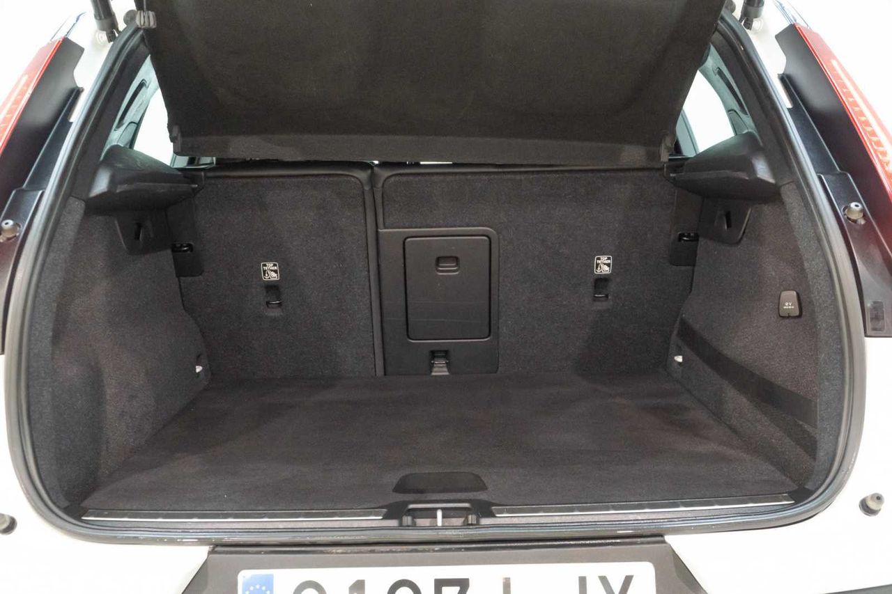 Volvo XC40 1.5 T2 R-Design - Foto 11