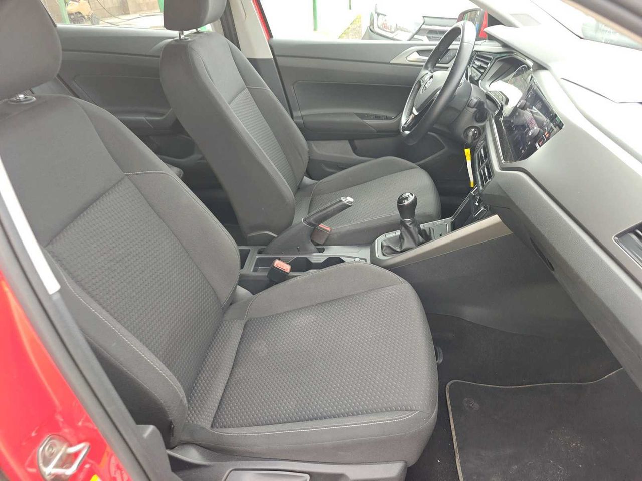 Volkswagen Polo Advance 1.0 TSI 70kW (95CV)  - Foto 9