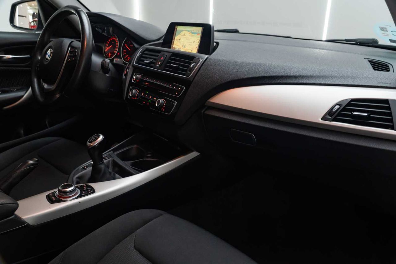 BMW Serie 1 116d - Foto 23