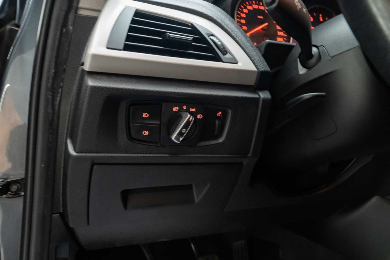 BMW Serie 1 116d - Foto 16