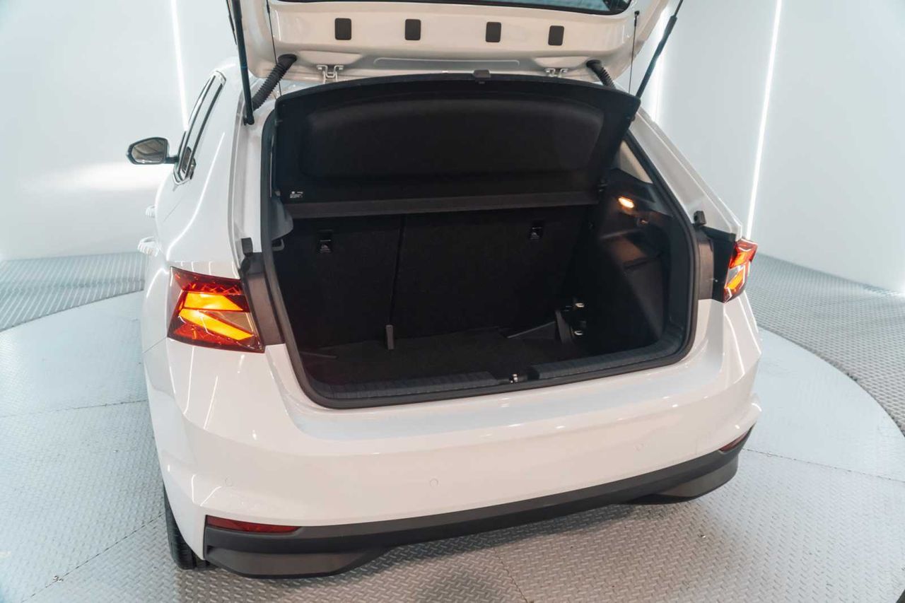 Skoda Fabia 1.0 TSI 70KW (95CV) Emotion - Foto 14