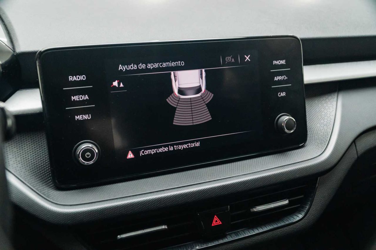 Skoda Fabia 1.0 TSI 70KW (95CV) Emotion - Foto 19