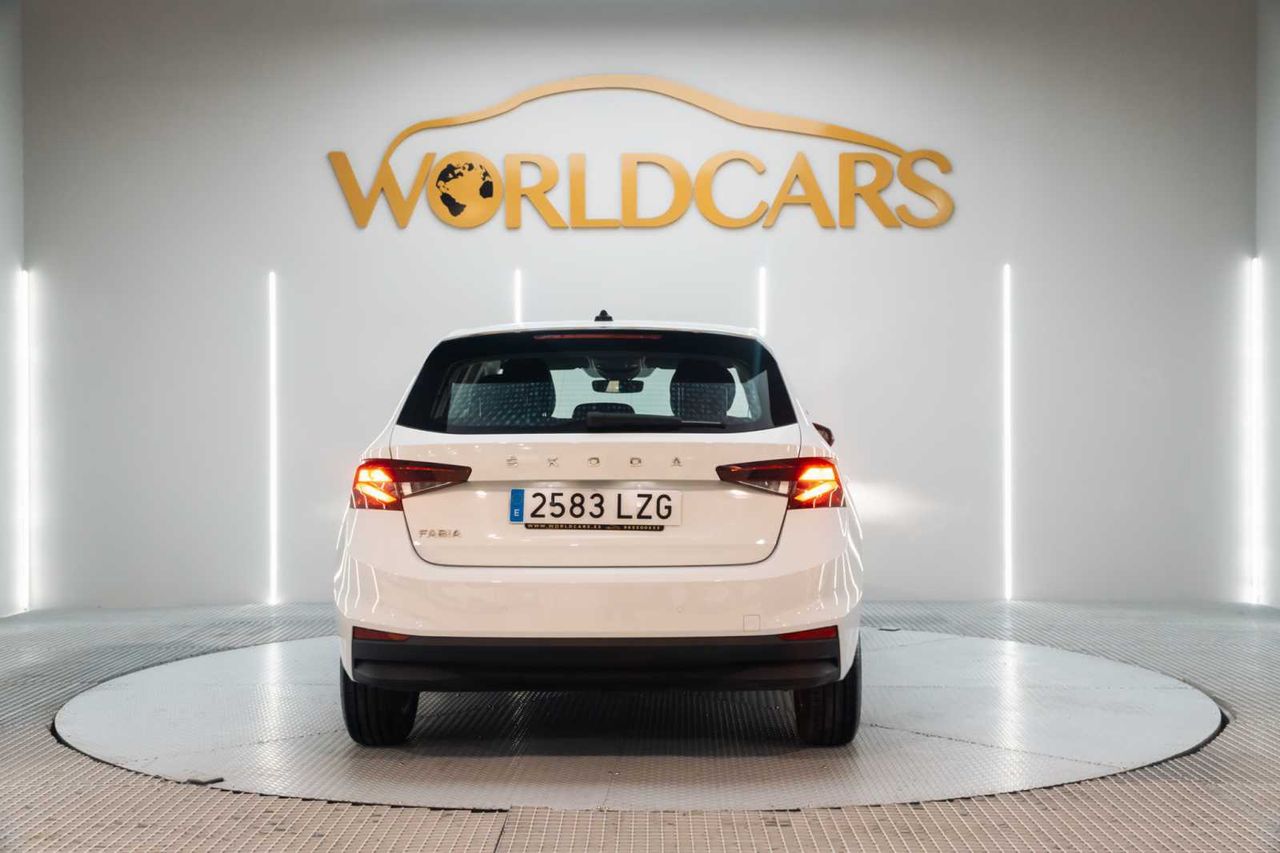 Skoda Fabia 1.0 TSI 70KW (95CV) Emotion - Foto 8