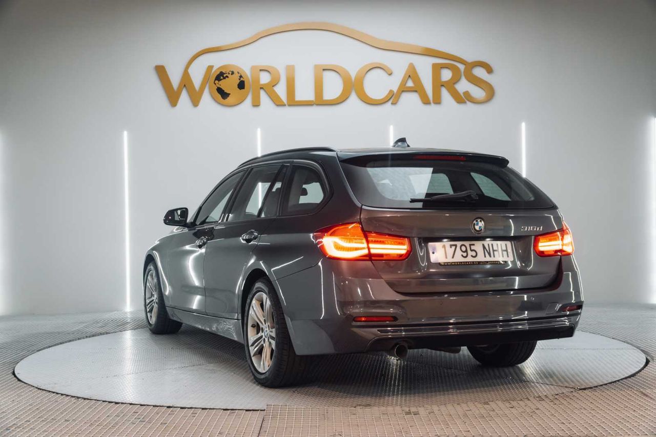 BMW Serie 3 316d Touring - Foto 9