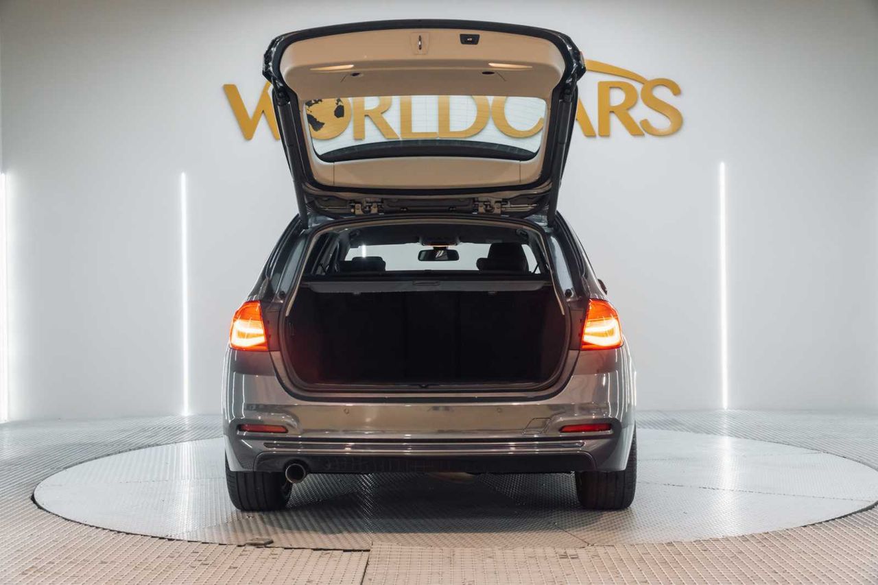 BMW Serie 3 316d Touring - Foto 8