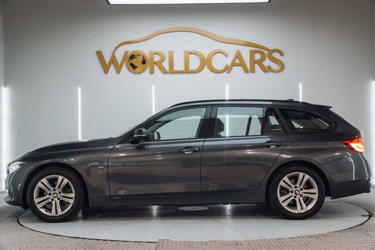 BMW Serie 3 316d Touring - Foto 10