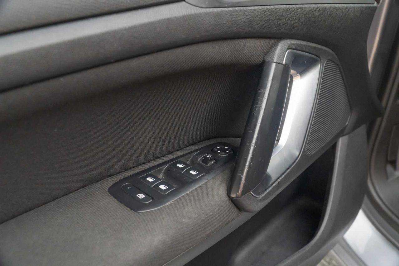 Peugeot 308 5p Style 1.2 PureTech 110 S&S  - Foto 17