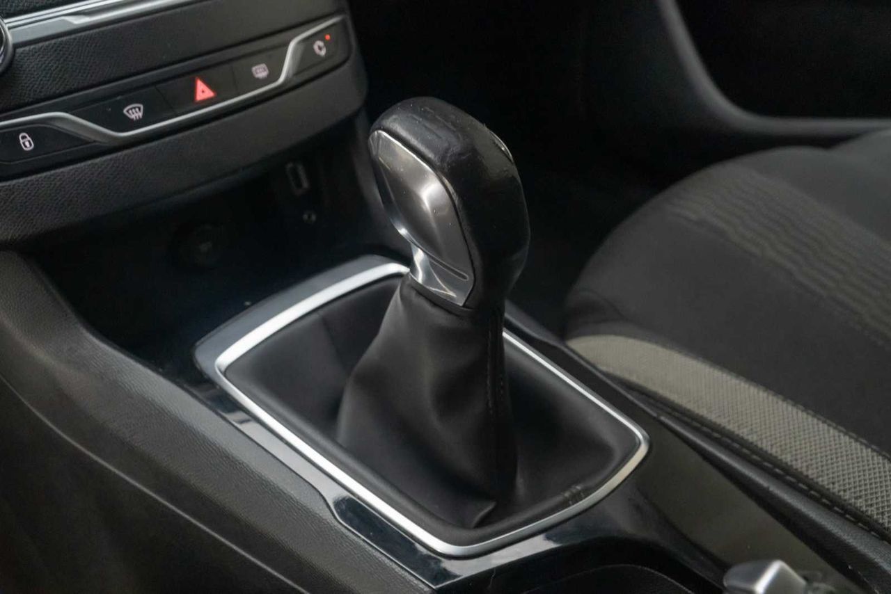 Peugeot 308 5p Style 1.2 PureTech 110 S&S  - Foto 16