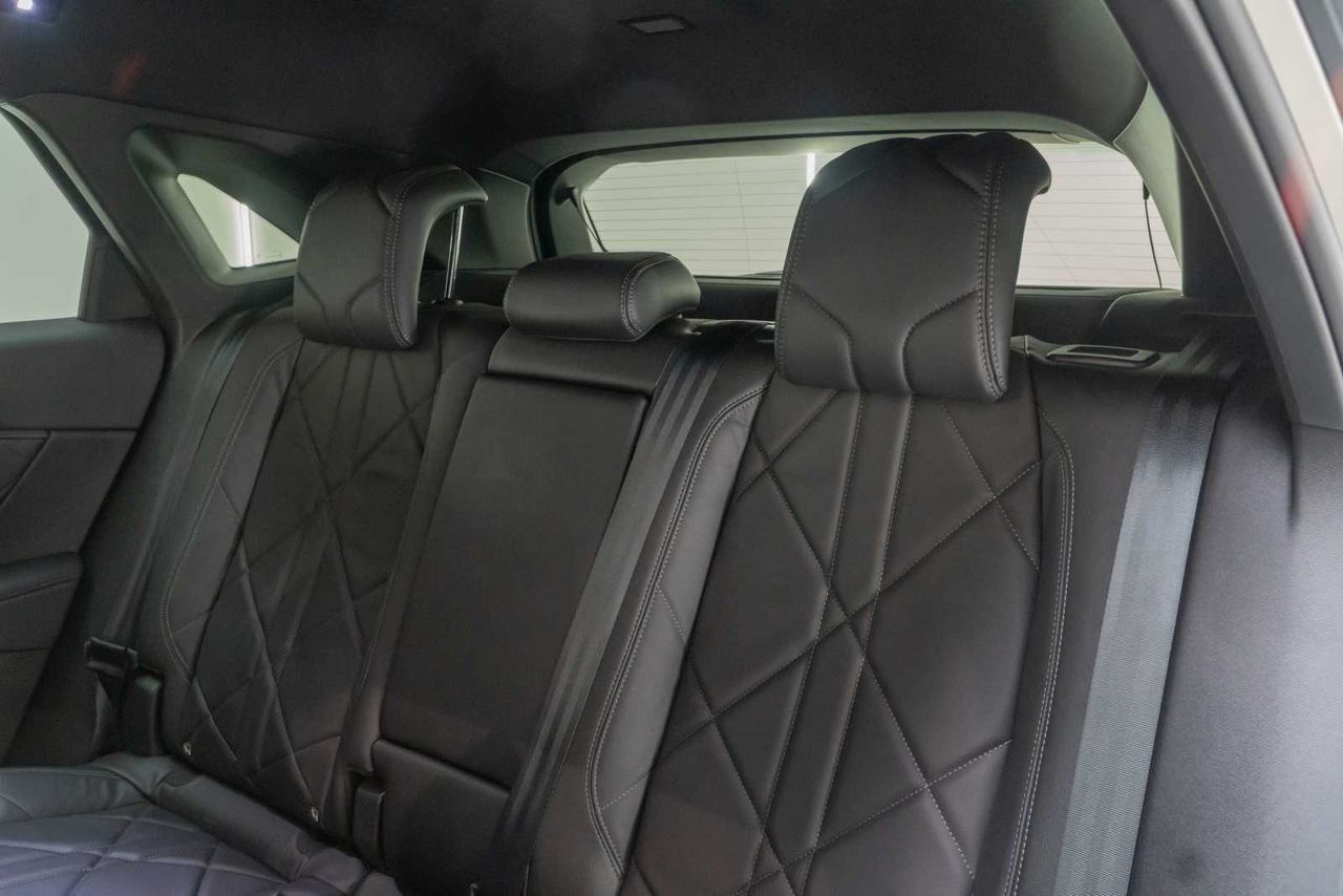 DS DS 7 BlueHDi 130 Automático RIVOLI - Foto 17