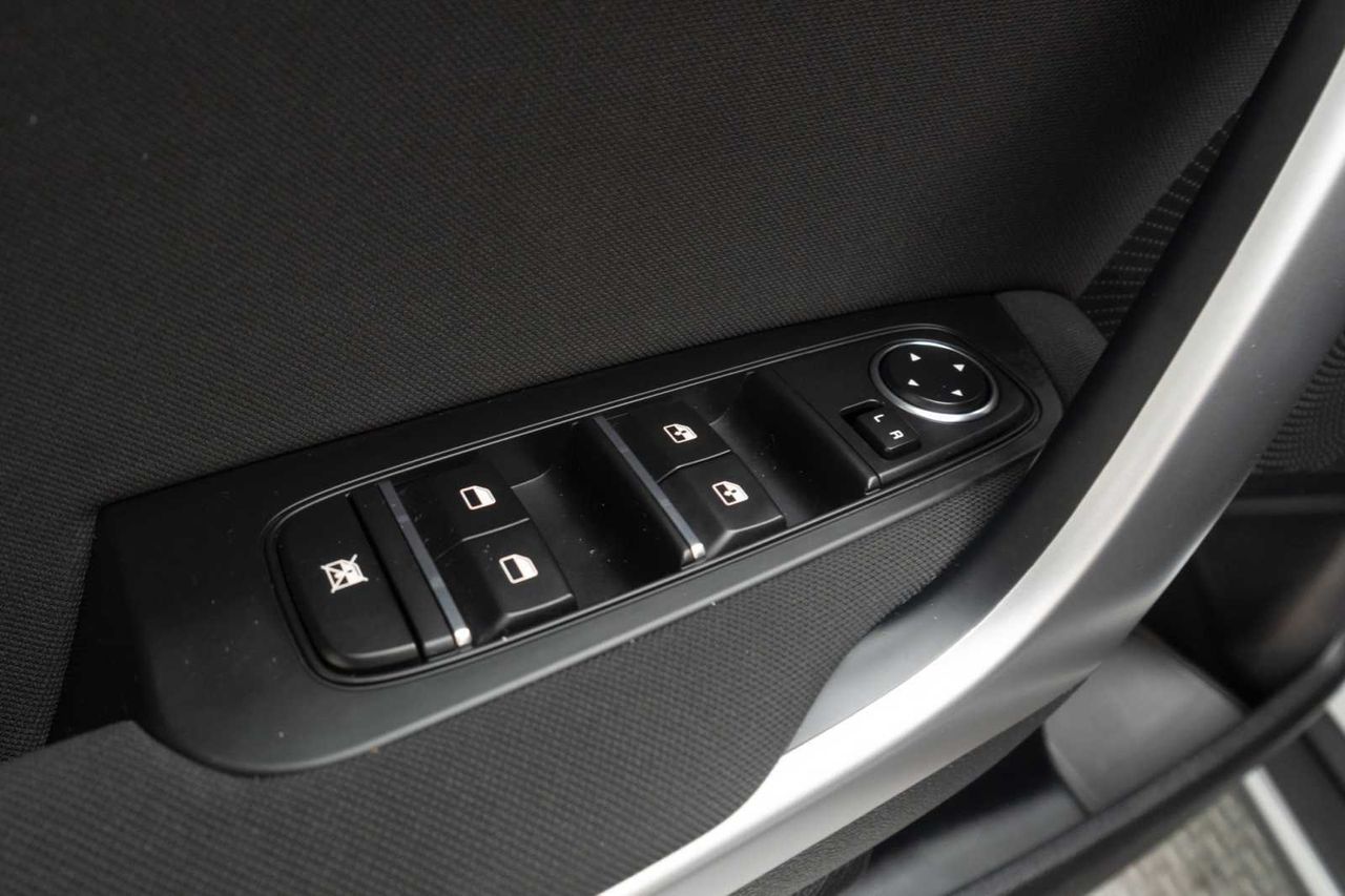 Kia XCeed 1.0 T-GDi Drive 88kW (120CV)  - Foto 22