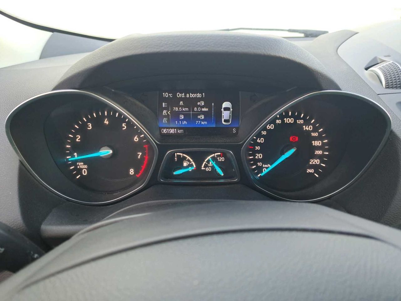 Ford Kuga 1.5 EcoBoost 88kW 4x2 Trend+  - Foto 4