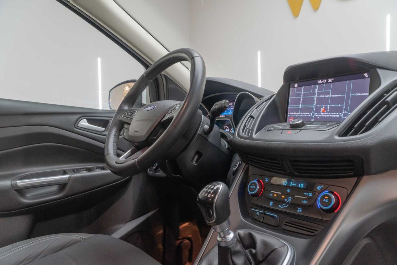 Ford Kuga 1.5 EcoBoost 88kW 4x2 Trend+  - Foto 23