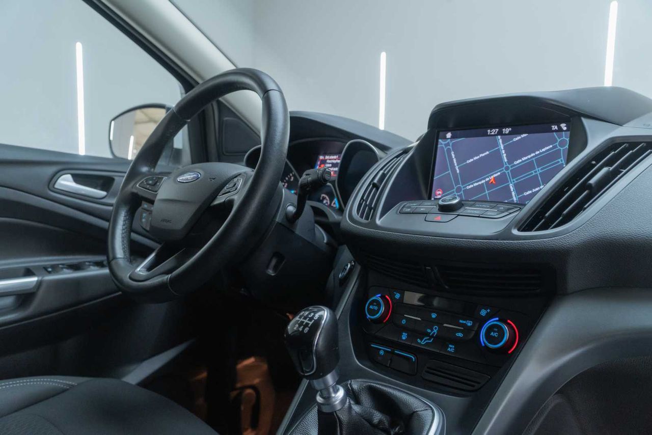 Ford Kuga 1.5 EcoBoost 88kW 4x2 Trend+  - Foto 23