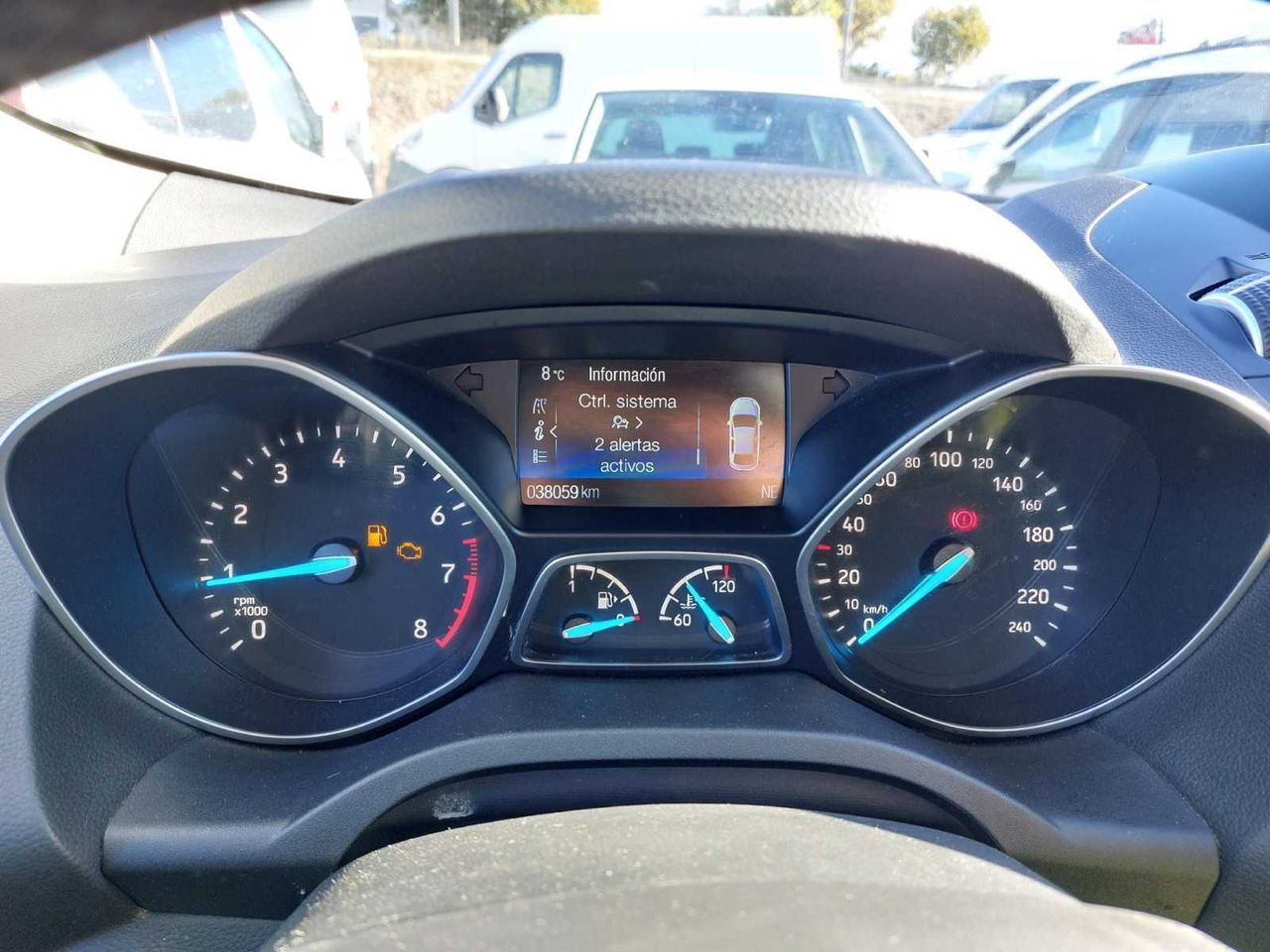 Ford Kuga 1.5 EcoBoost 88kW 4x2 Trend+  - Foto 4