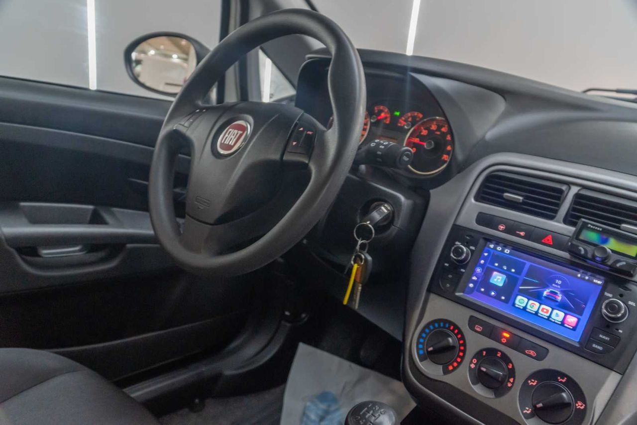 Fiat Punto 1.3 Pop 75 CV Multijet - Foto 22