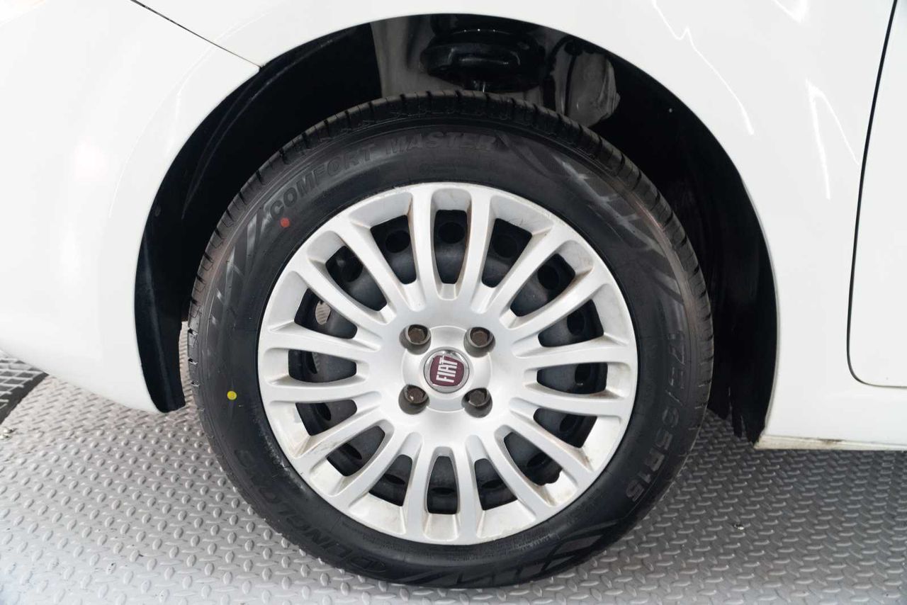 Fiat Punto 1.3 Pop 75 CV Multijet - Foto 24