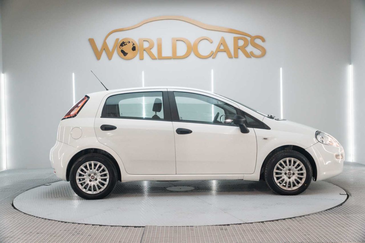 Fiat Punto 1.3 Pop 75 CV Multijet - Foto 9