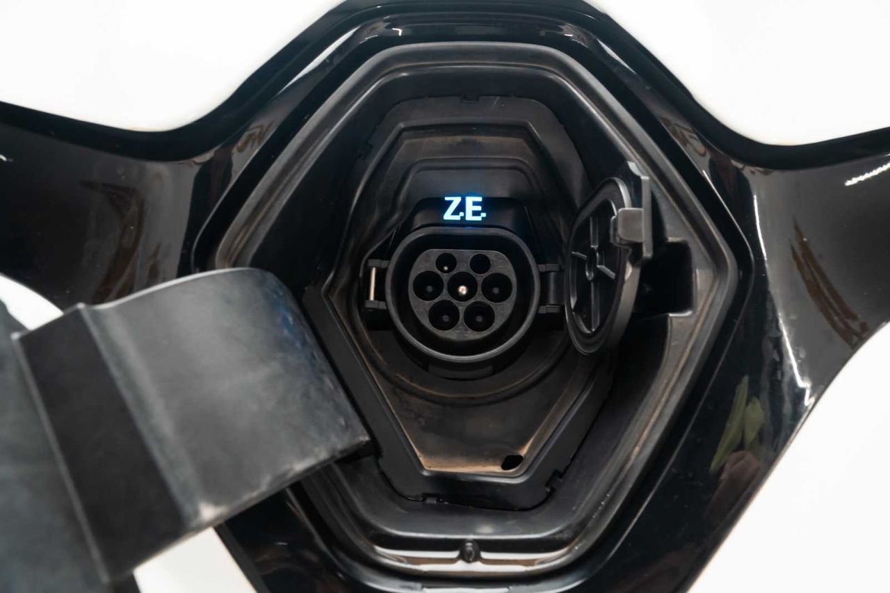 Renault Zoe berlina con portón limited 40 r110 - Foto 22