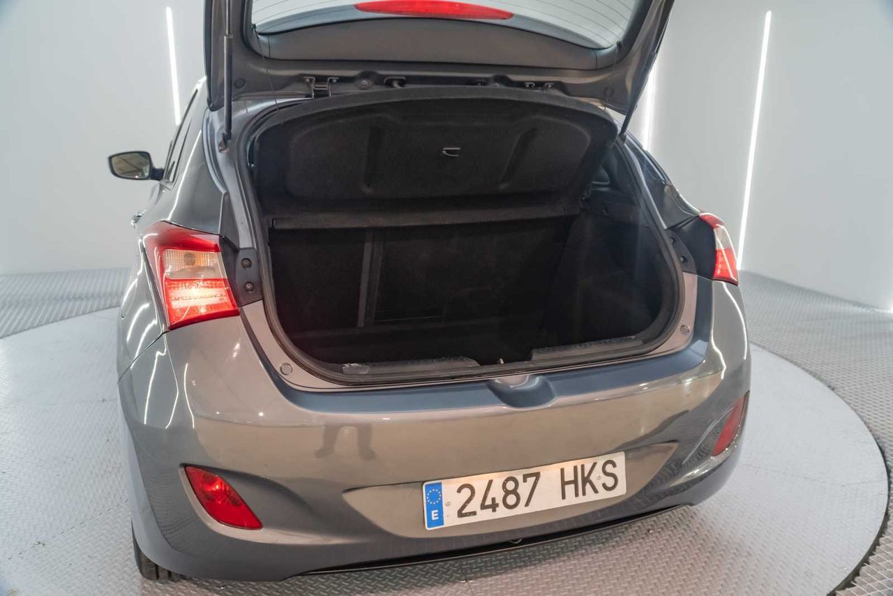 Hyundai i30 1.4 CRDi Tecno - Foto 11