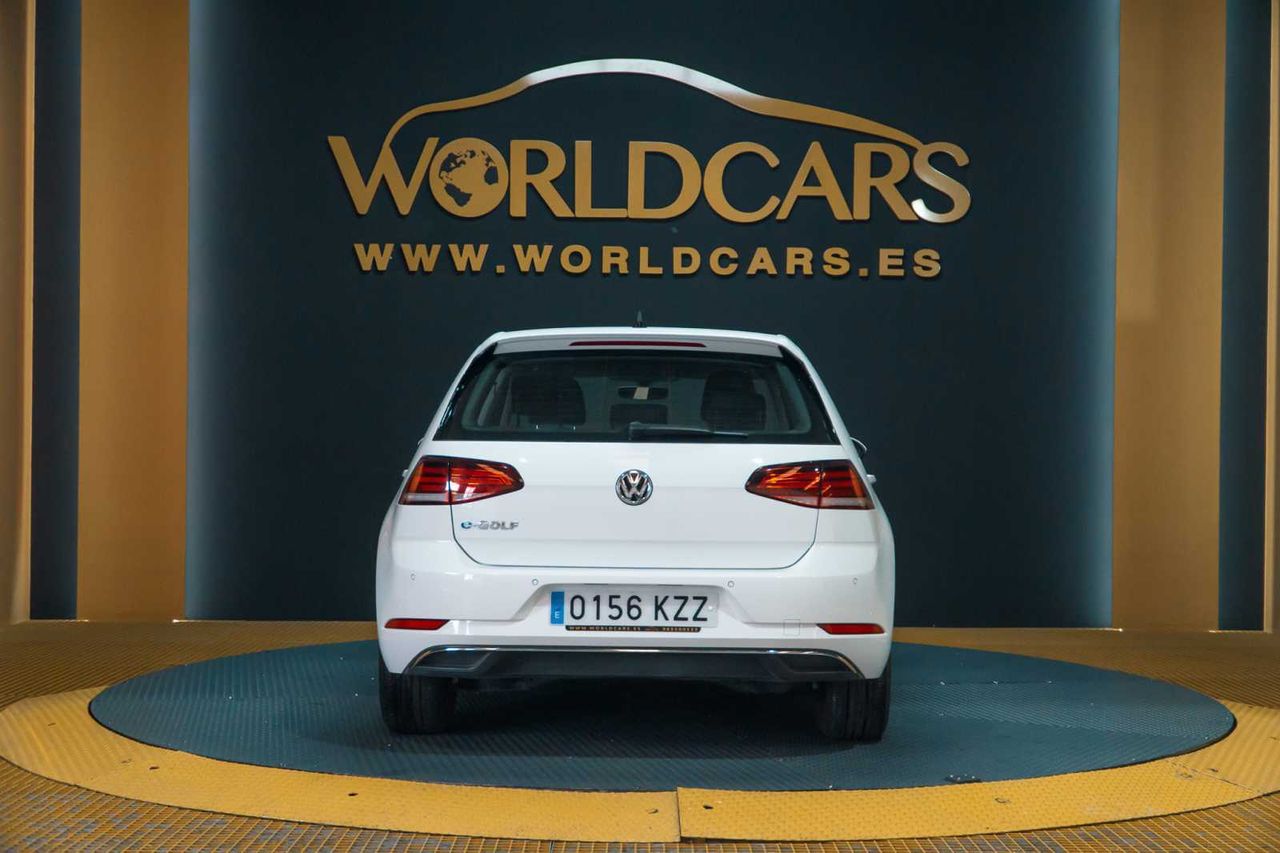 Volkswagen Golf e-Golf ePower 100 kW (136CV) - Foto 9