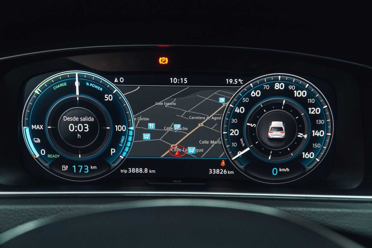 Volkswagen Golf e-Golf ePower 100 kW (136CV) - Foto 16