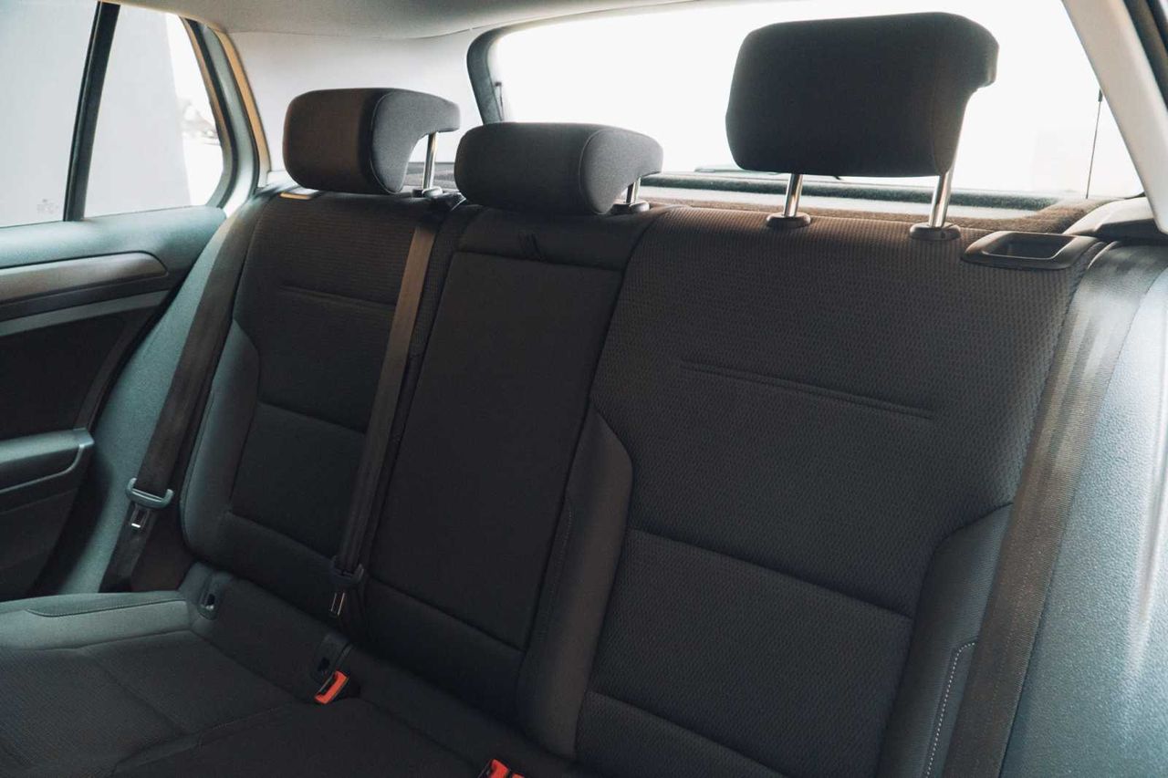 Volkswagen Golf e-Golf ePower 100 kW (136CV) - Foto 19