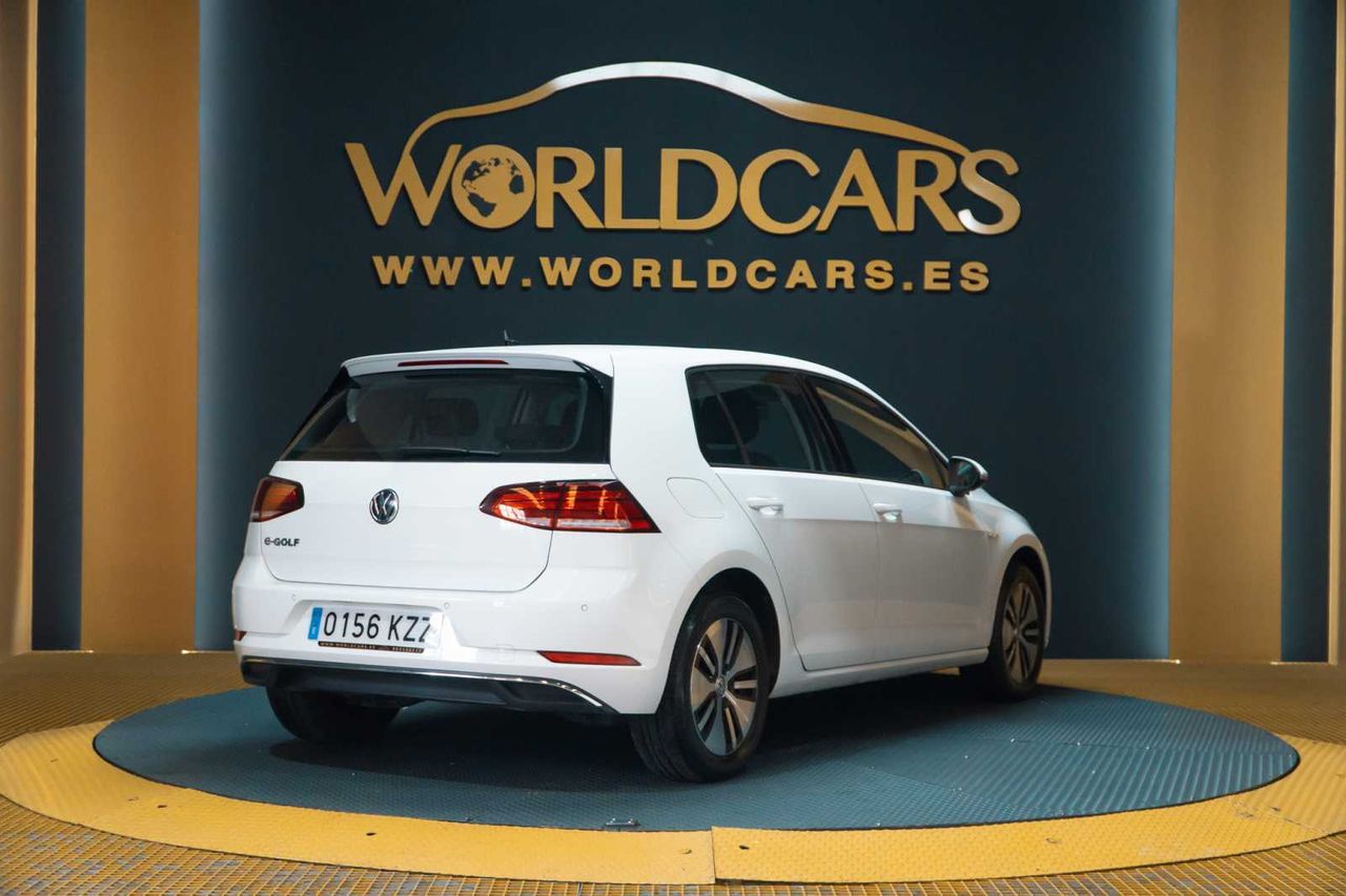 Volkswagen Golf e-Golf ePower 100 kW (136CV) - Foto 8