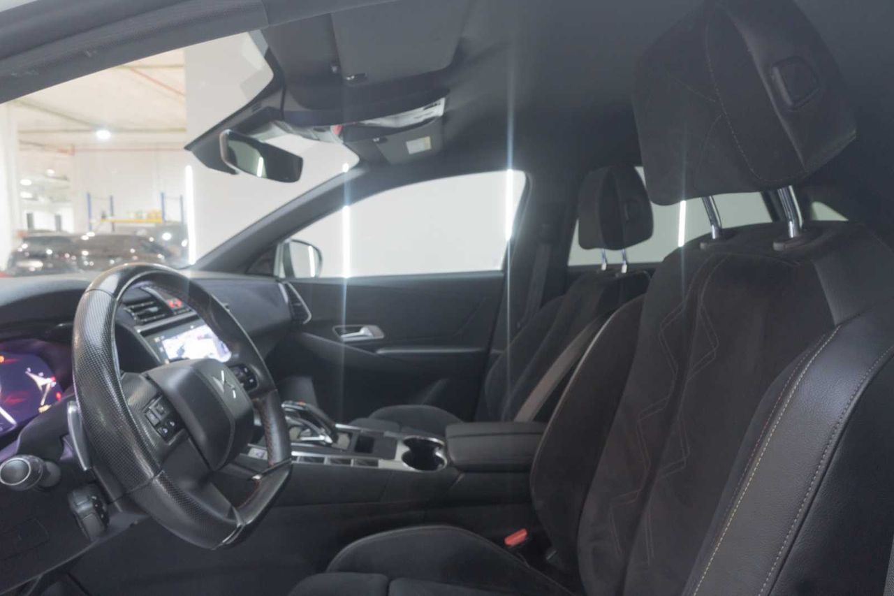 DS DS 7 BlueHDi 130 Automático PERF LINE + - Foto 16