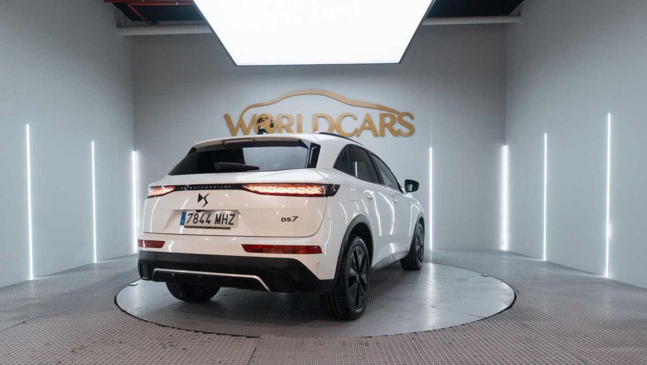 DS DS 7 BlueHDi 130 Automático PERF LINE + - Foto 7