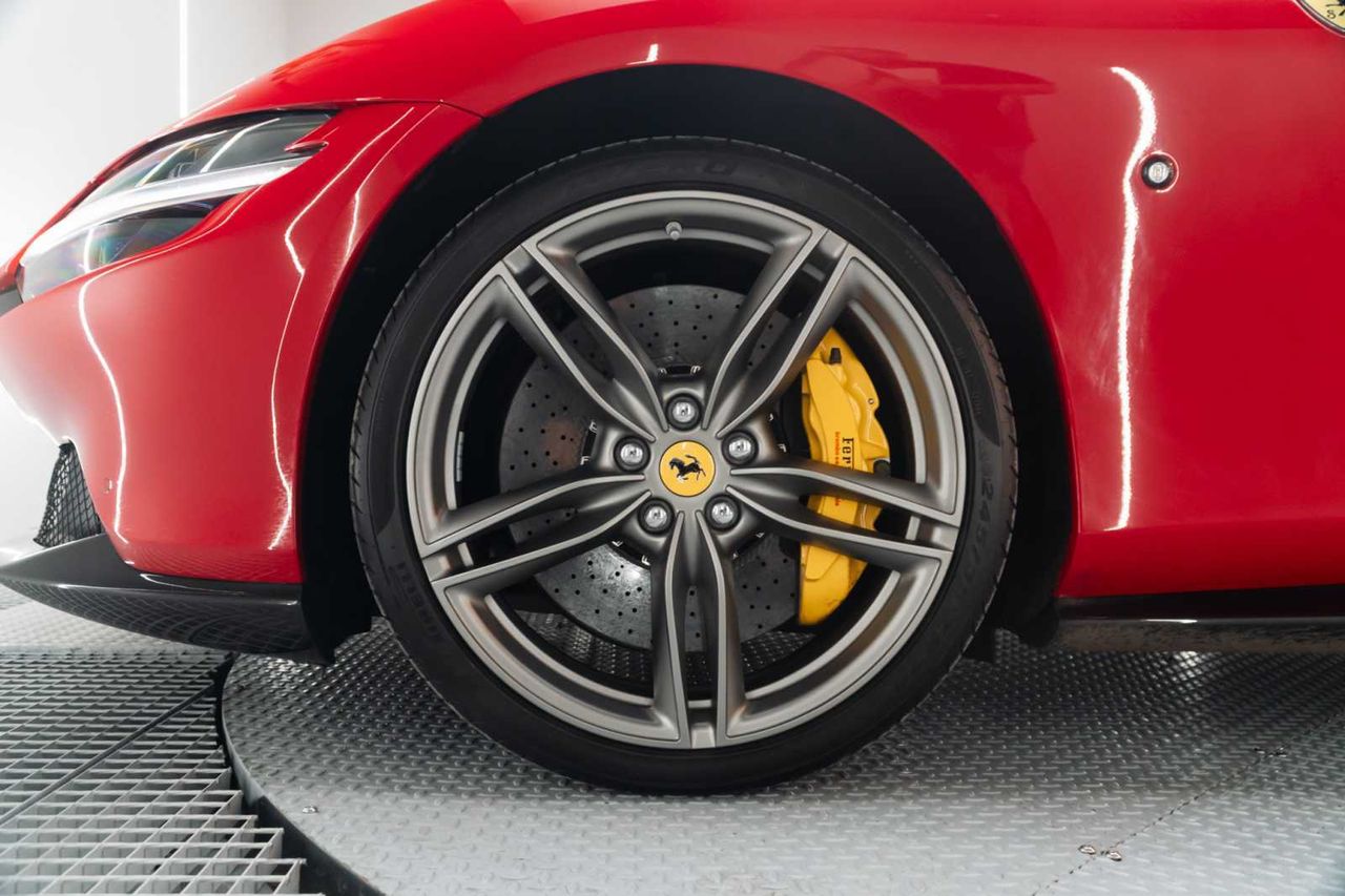 Ferrari Roma 3.9 V8 Spider - Foto 14