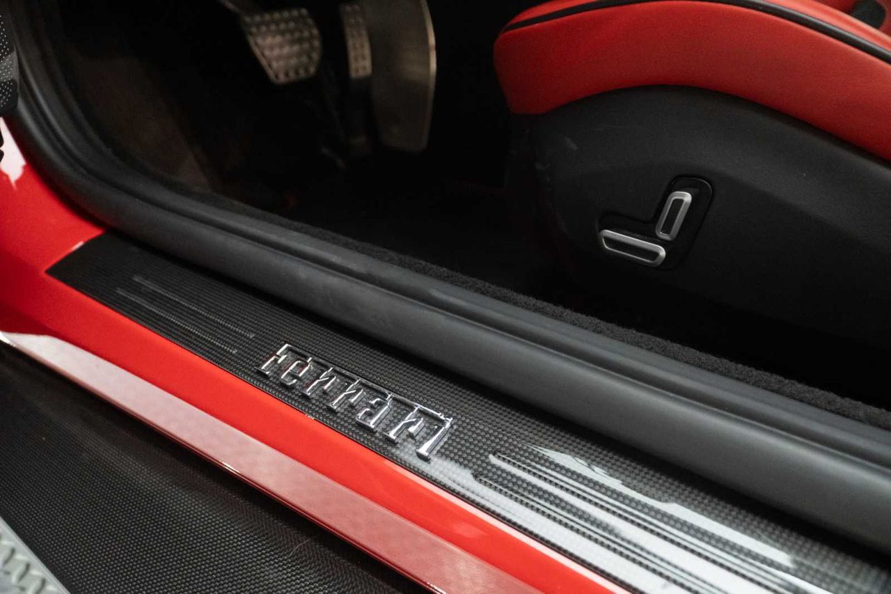 Ferrari Roma 3.9 V8 Spider - Foto 18