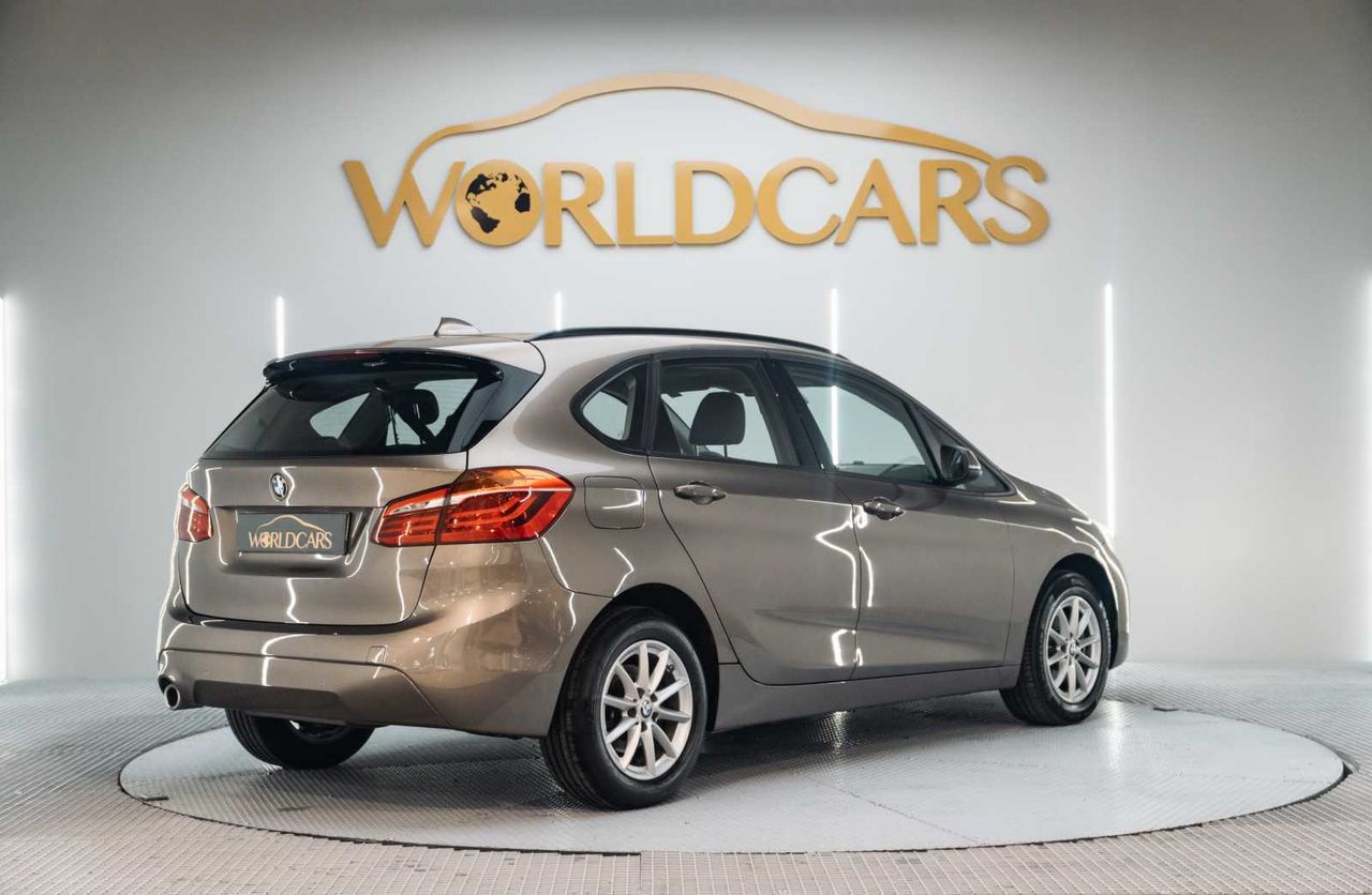 BMW Serie 2 Active Tourer 216d - Foto 9