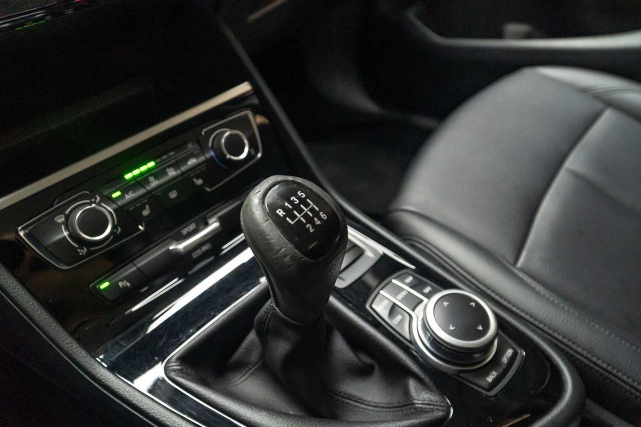 BMW Serie 2 Active Tourer 216d - Foto 18