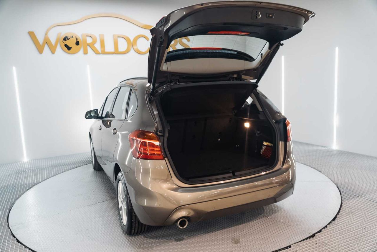 BMW Serie 2 Active Tourer 216d - Foto 13